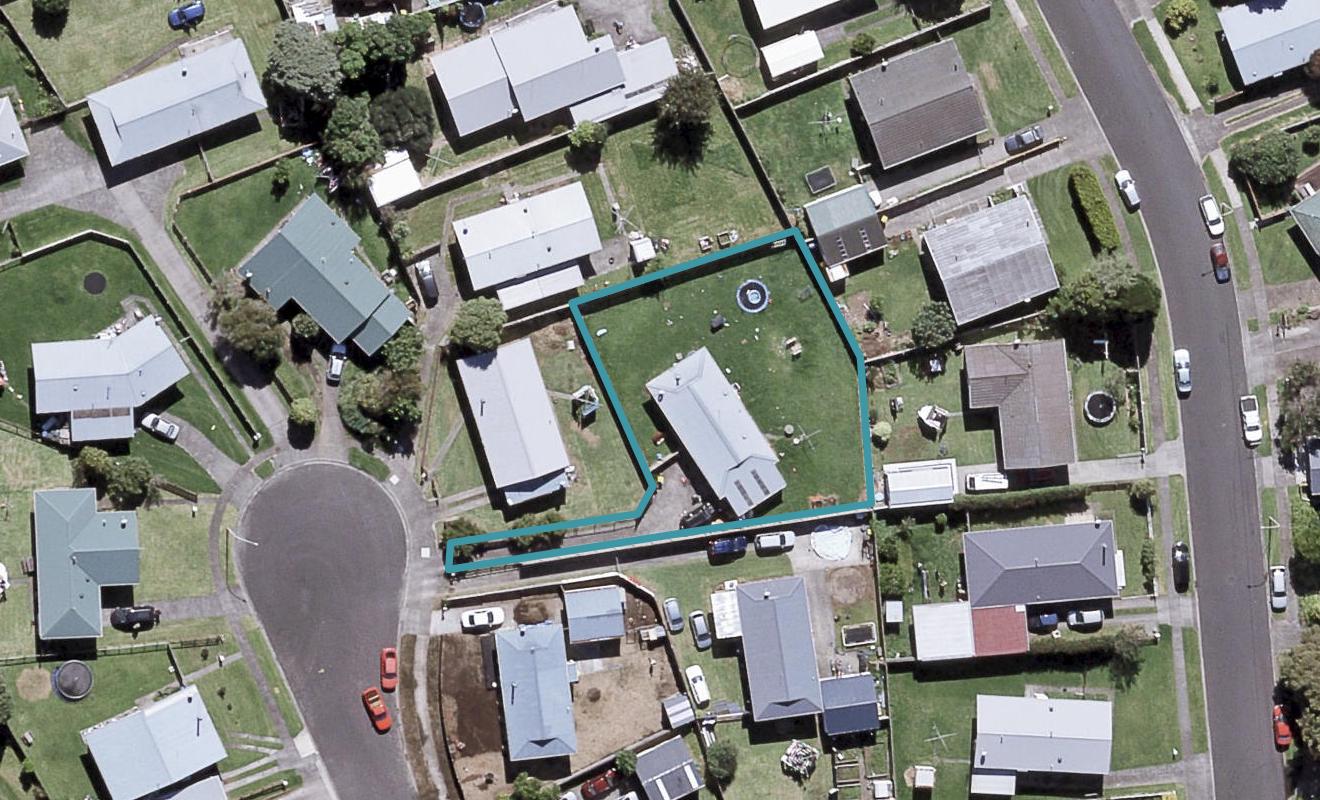 12B Veronica Place, Bell Block, New Plymouth - Carousel 1