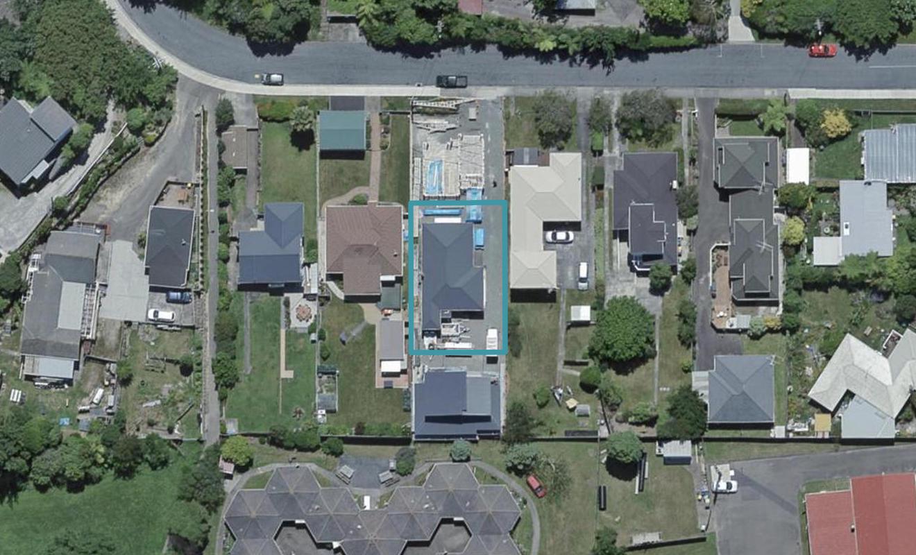 7B Romney Square, Tawa, Wellington - Carousel 1