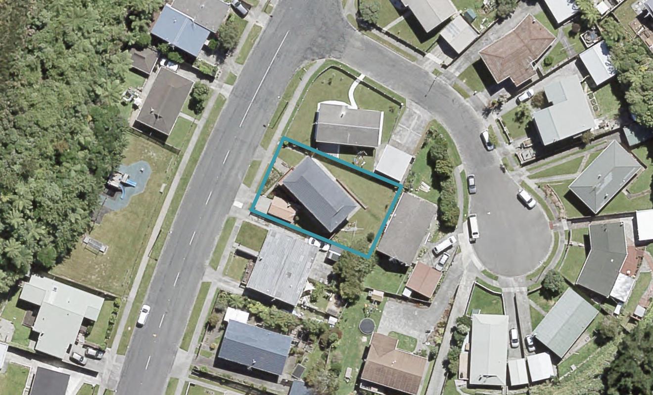 210 Major Drive, Kelson, Lower Hutt - Carousel 1