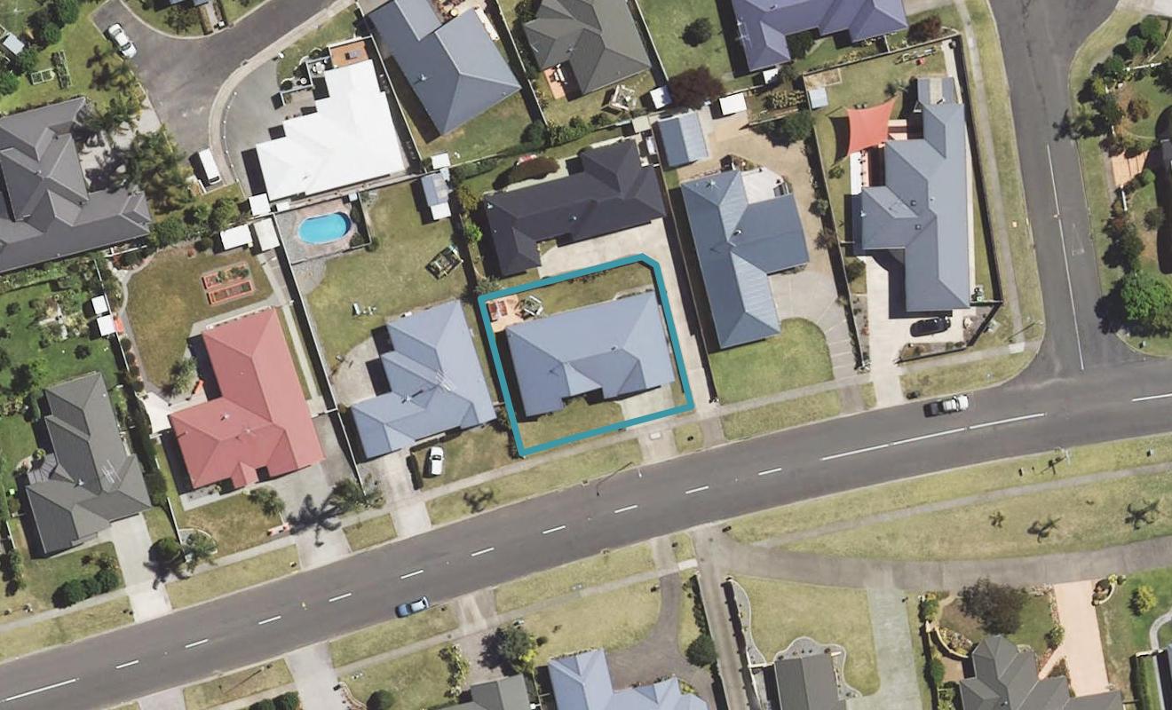 87 Potae Avenue, Lytton West, Gisborne - Carousel 1