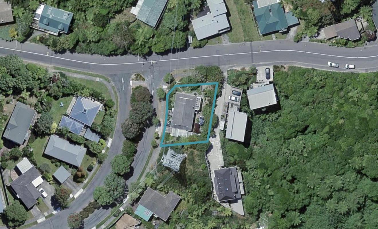 81 Chartwell Drive, Crofton Downs, Wellington - Carousel 1