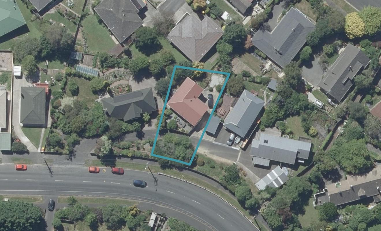 82 Brockville Road, Glenross, Dunedin - Carousel 1
