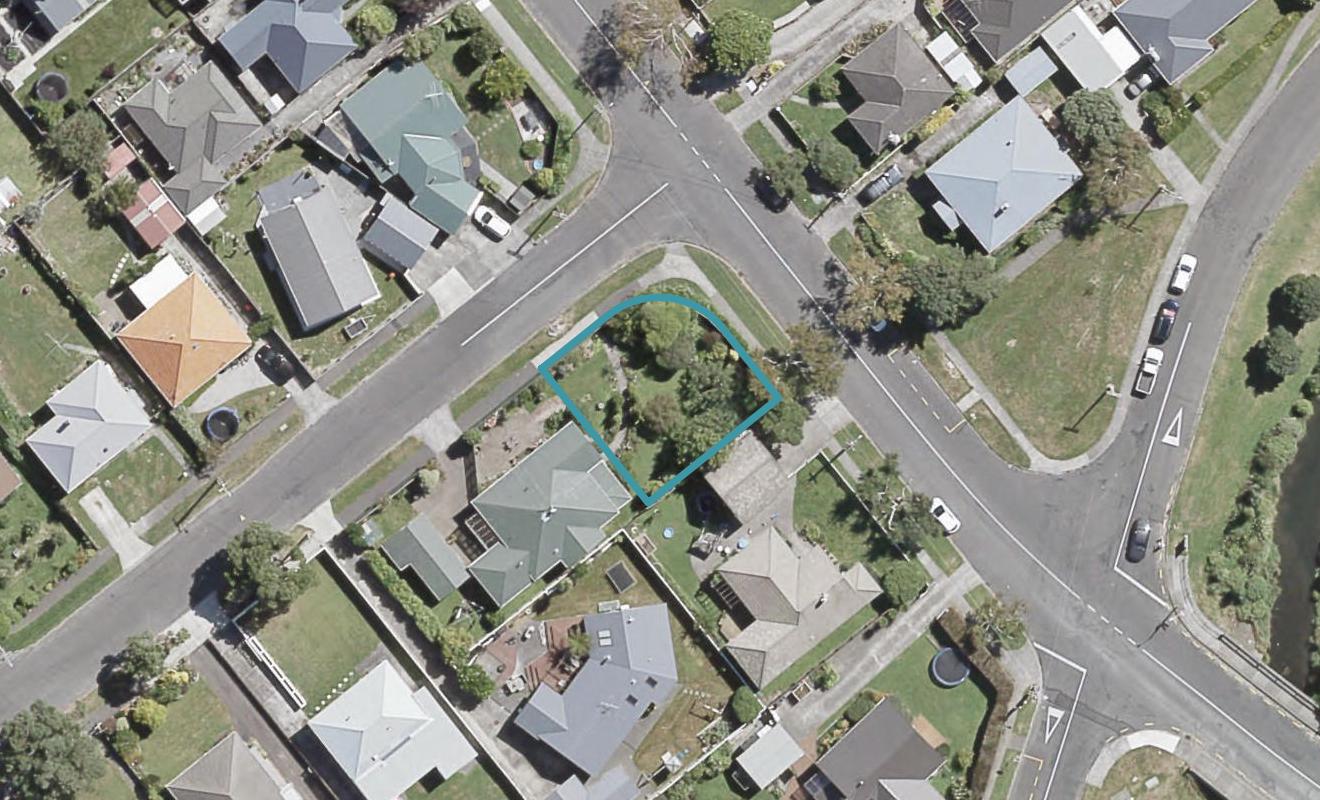 56 Birdwood Road, Waterloo, Lower Hutt - Carousel 1