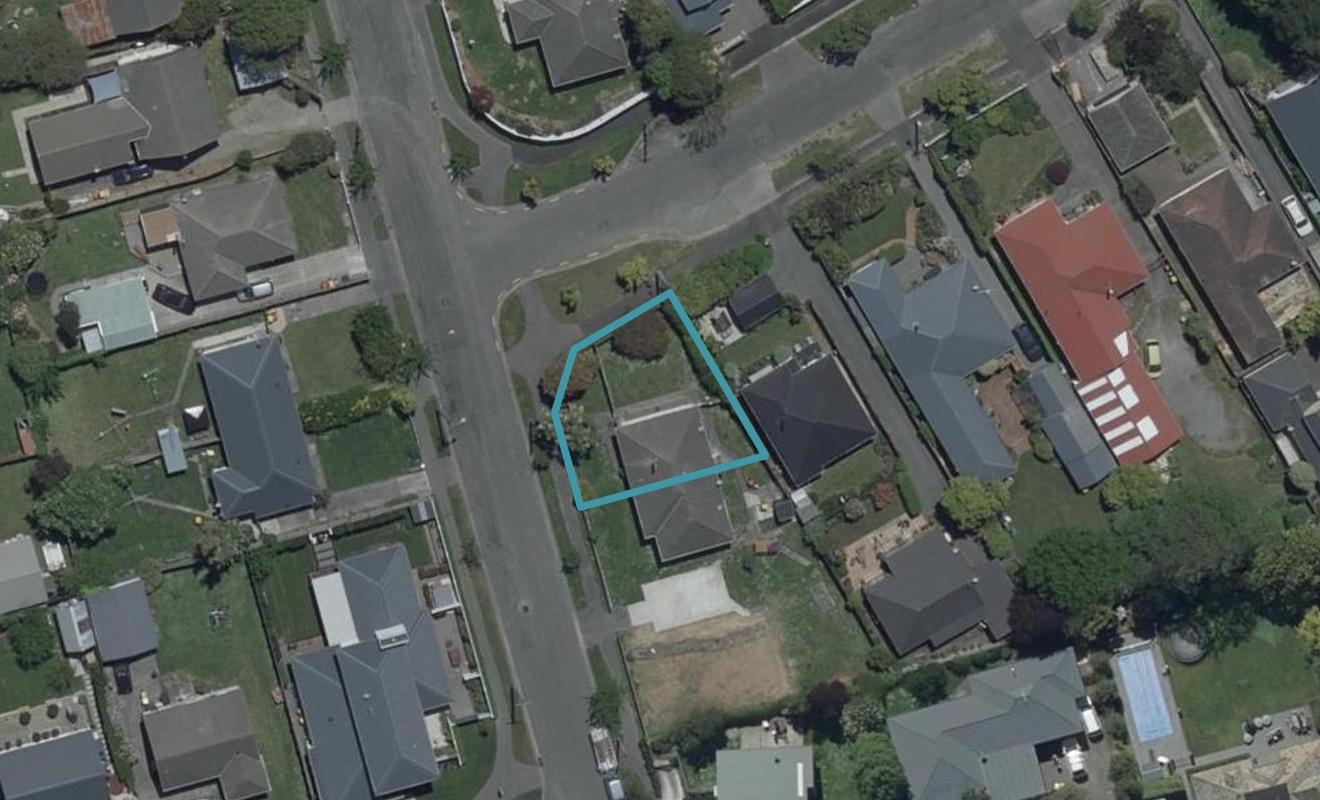 1/58 Garreg Road, Bryndwr, Christchurch - Carousel 1