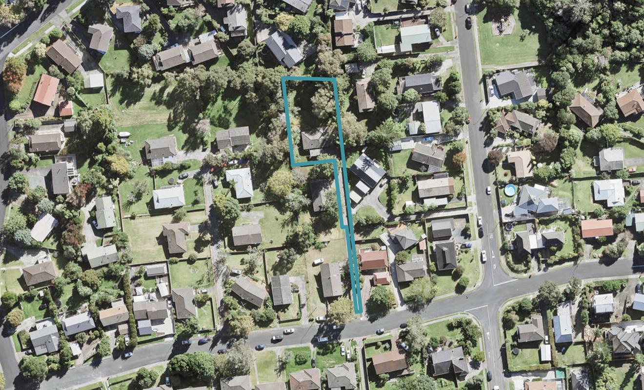 49 Nor'East Drive, Northcross, Auckland - Carousel 1