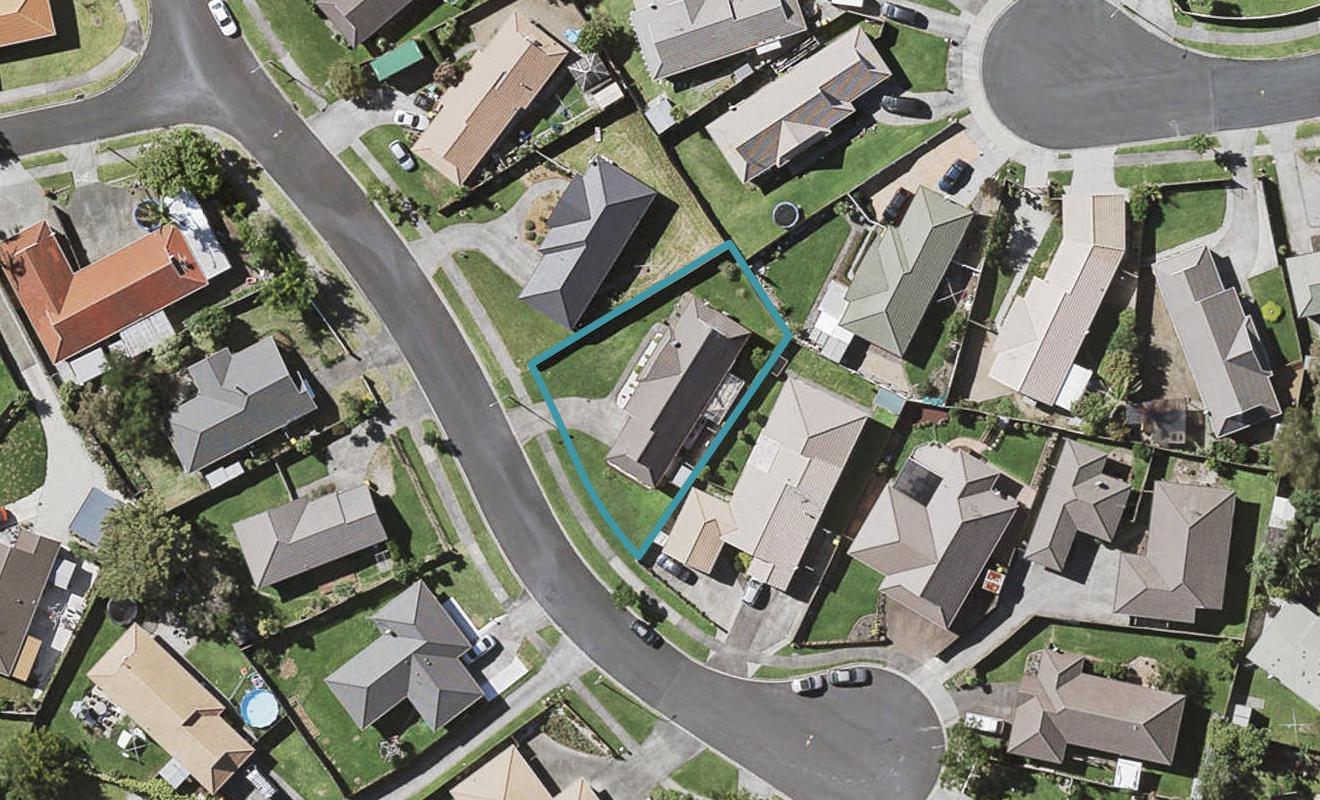 18 Dulwich Place, Burswood, Auckland - Carousel 1
