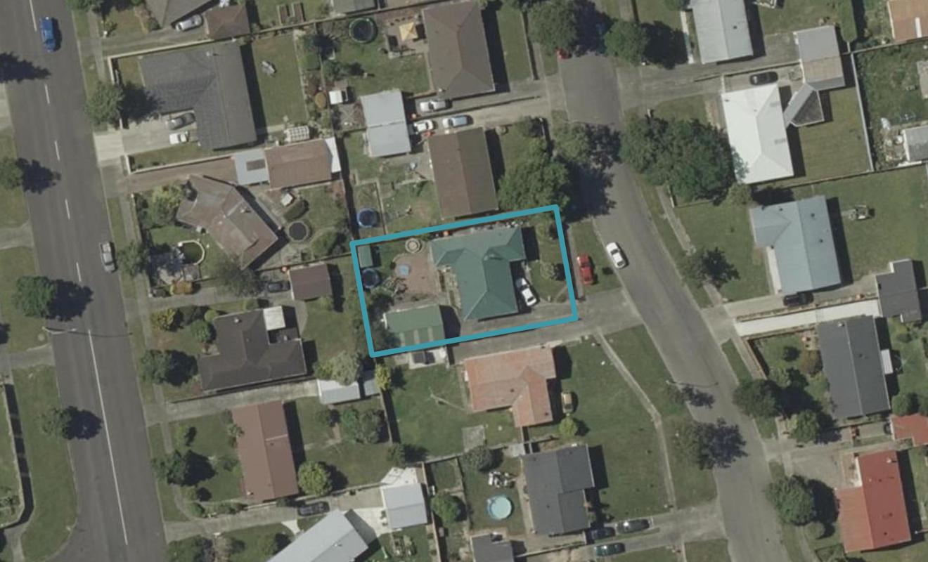 77 Robinson Crescent, Westbrook, Palmerston North - Carousel 1