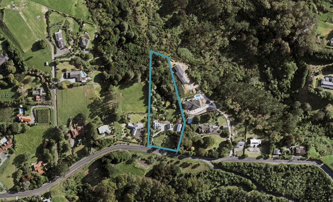 414 REDOUBT RD - Carousel 1