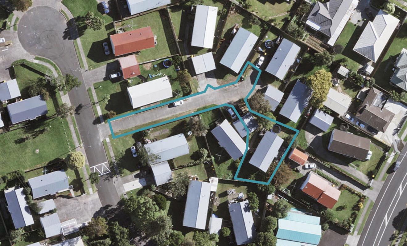 9A Keri Anne Place, Goodwood Heights, Auckland - Carousel 1