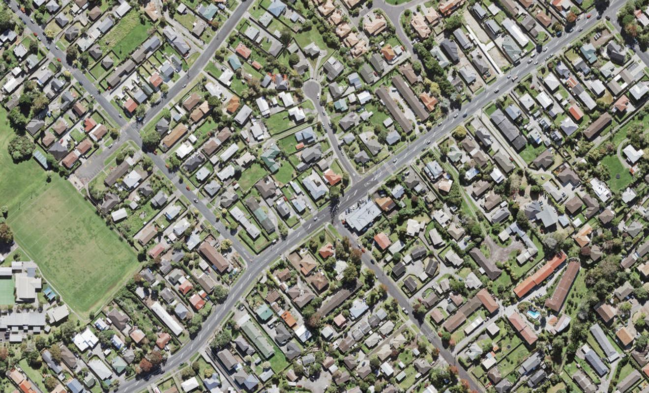 87 Titirangi Road, New Lynn, Auckland - Carousel 1