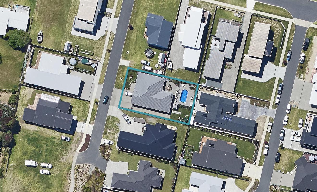 3 William Place, Ohope, Ohope - Carousel 1