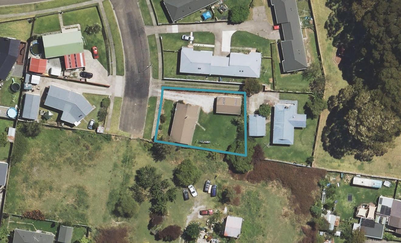 12 Lorraine Street, Outer Kaiti, Gisborne - Carousel 1