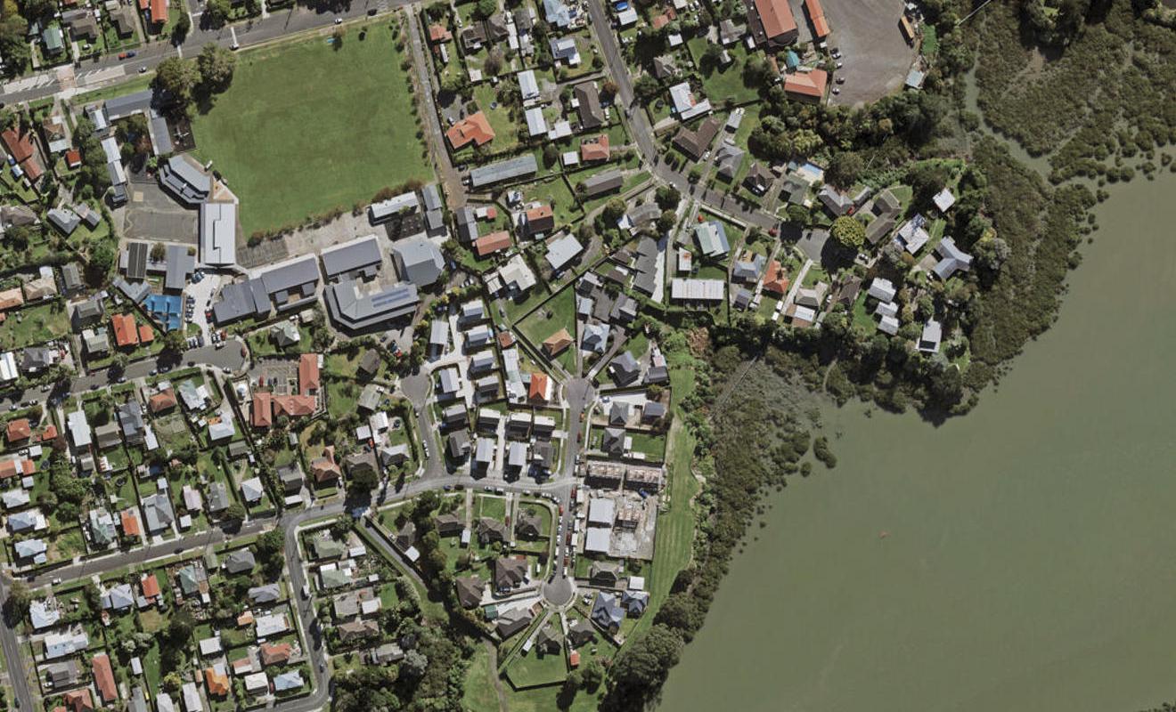 25 Clements Street, Otahuhu, Auckland - Carousel 1
