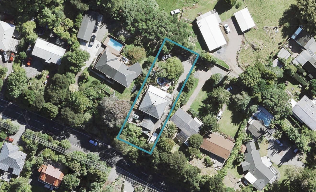 341 Huia Road, Titirangi, Auckland - Carousel 1