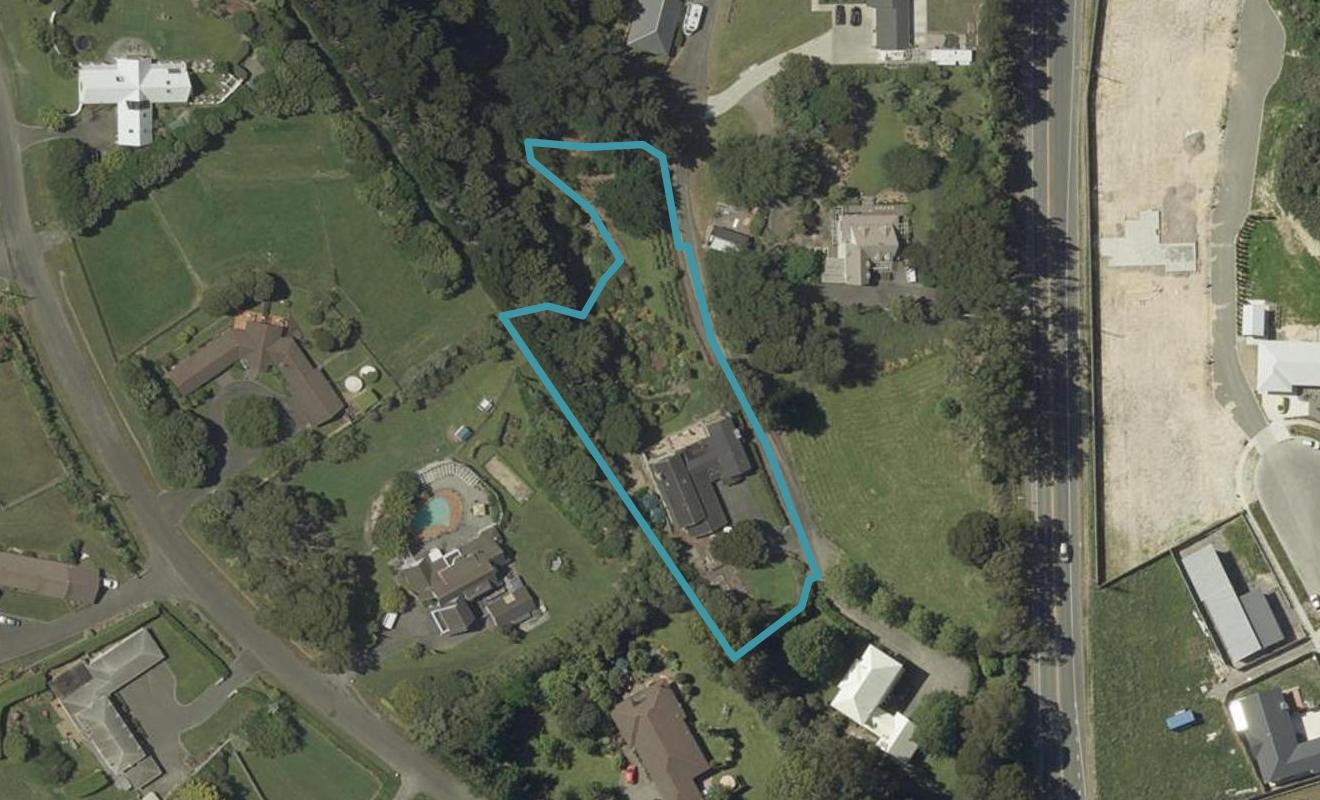 16 Homestead Lane, Fitzherbert, Palmerston North - Carousel 1