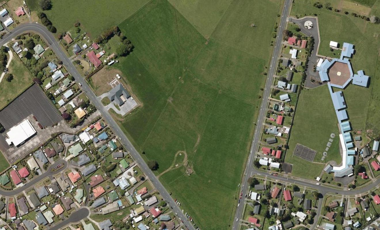 1 Kekewai Place, Tikipunga, Whangarei - Carousel 1