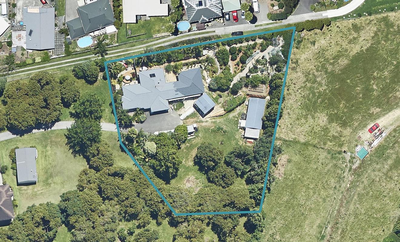 190 Waitaha Road, Welcome Bay, Tauranga - Carousel 1