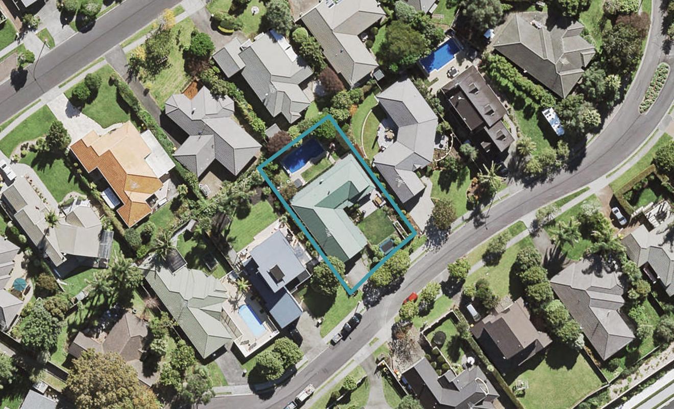 11 Widdison Place, Albany, Auckland - Carousel 1