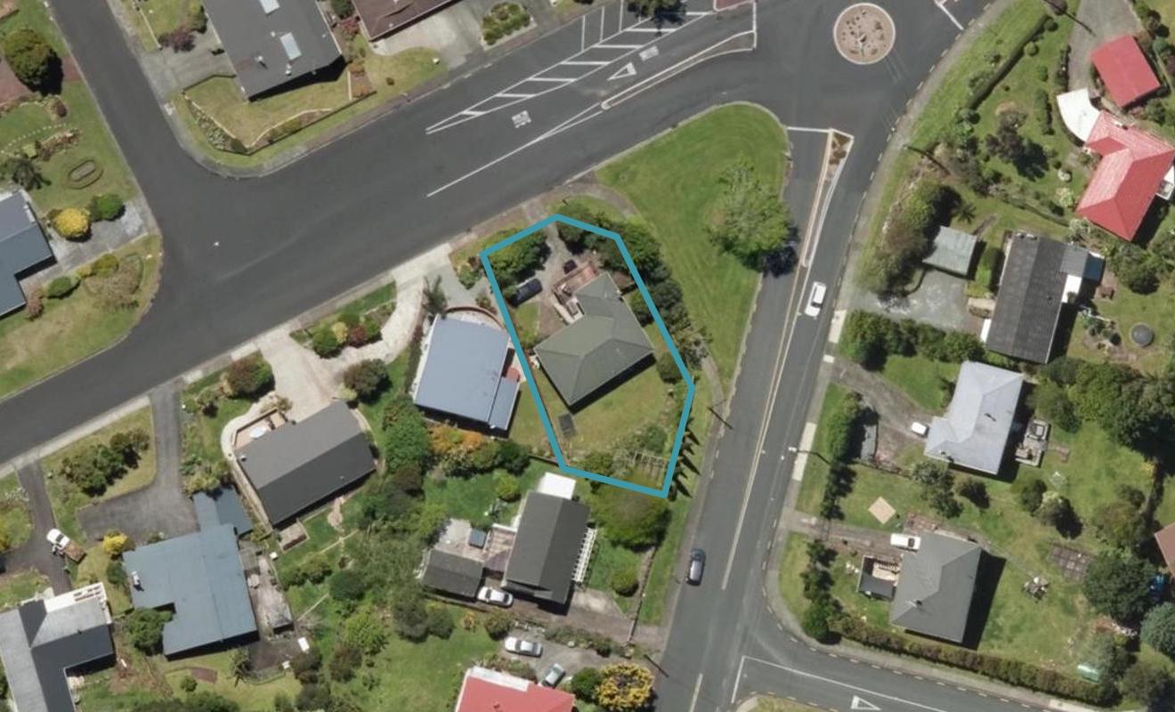 99 Crawford Crescent, Kamo, Whangarei - Carousel 1