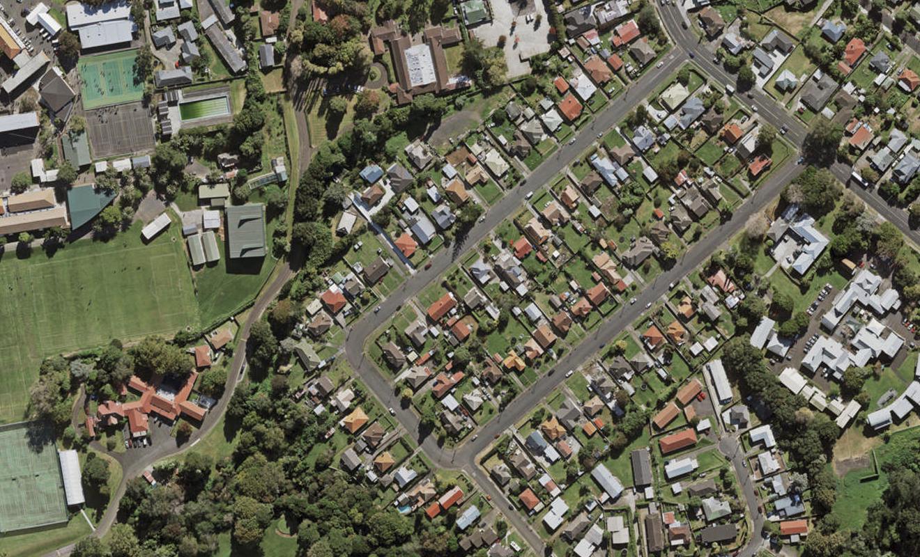 22 Jellicoe Street, Otahuhu, Auckland - Carousel 1