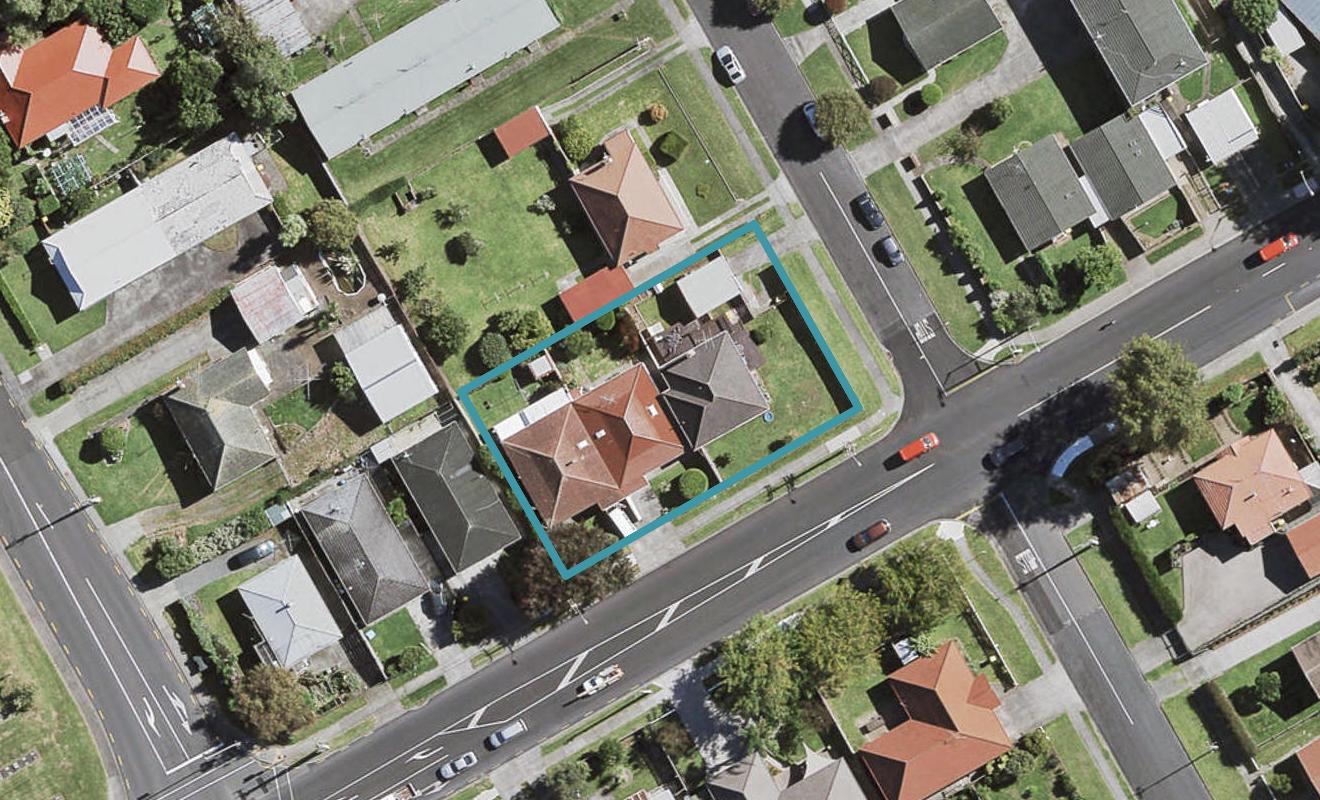 2/16 Settlement Road, Papakura, Auckland - Carousel 1