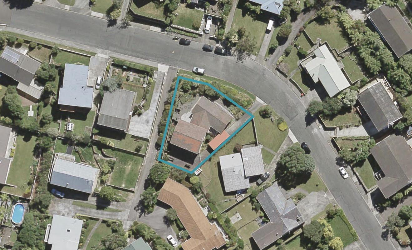 25 Sunshine Crescent, Kelson, Lower Hutt - Carousel 1
