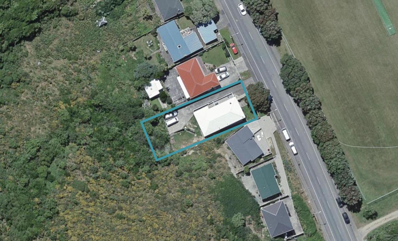 145 Happy Valley Road, Owhiro Bay, Wellington - Carousel 1