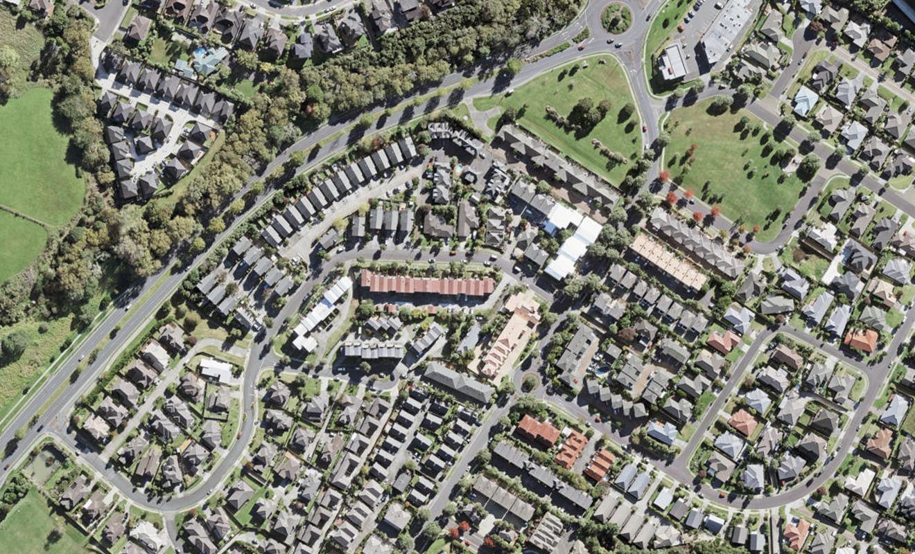 1/13 John Jennings Drive, Oteha, Auckland - Carousel 1