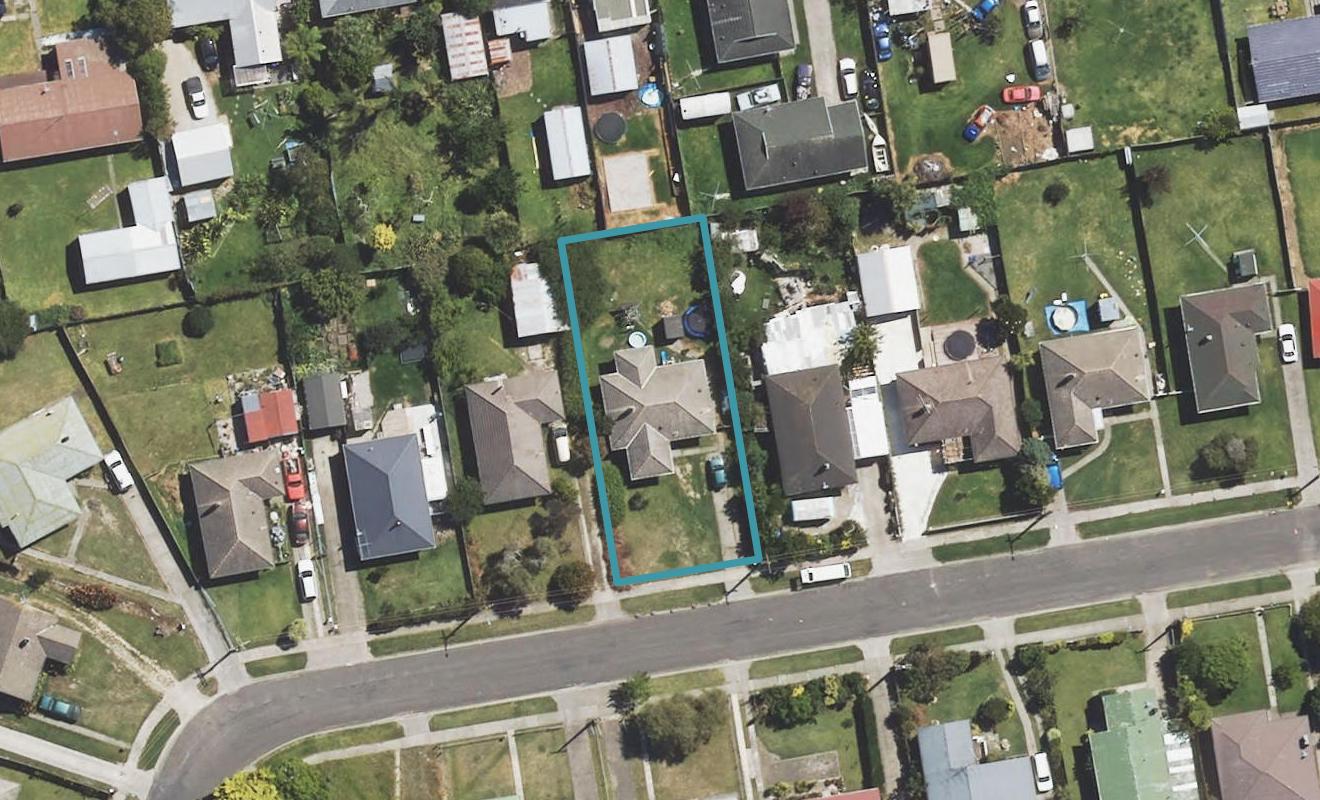 19 Glasgow Crescent, Kaiti, Gisborne - Carousel 1