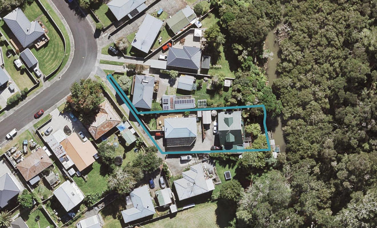 1/13 Ivy Place, Birkdale, Auckland - Carousel 1