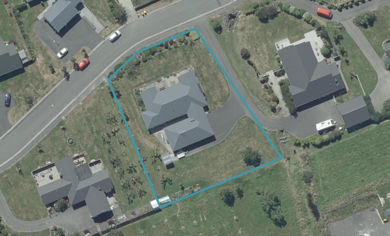 4 Orchard Grove, East Taieri, Mosgiel - Carousel 1