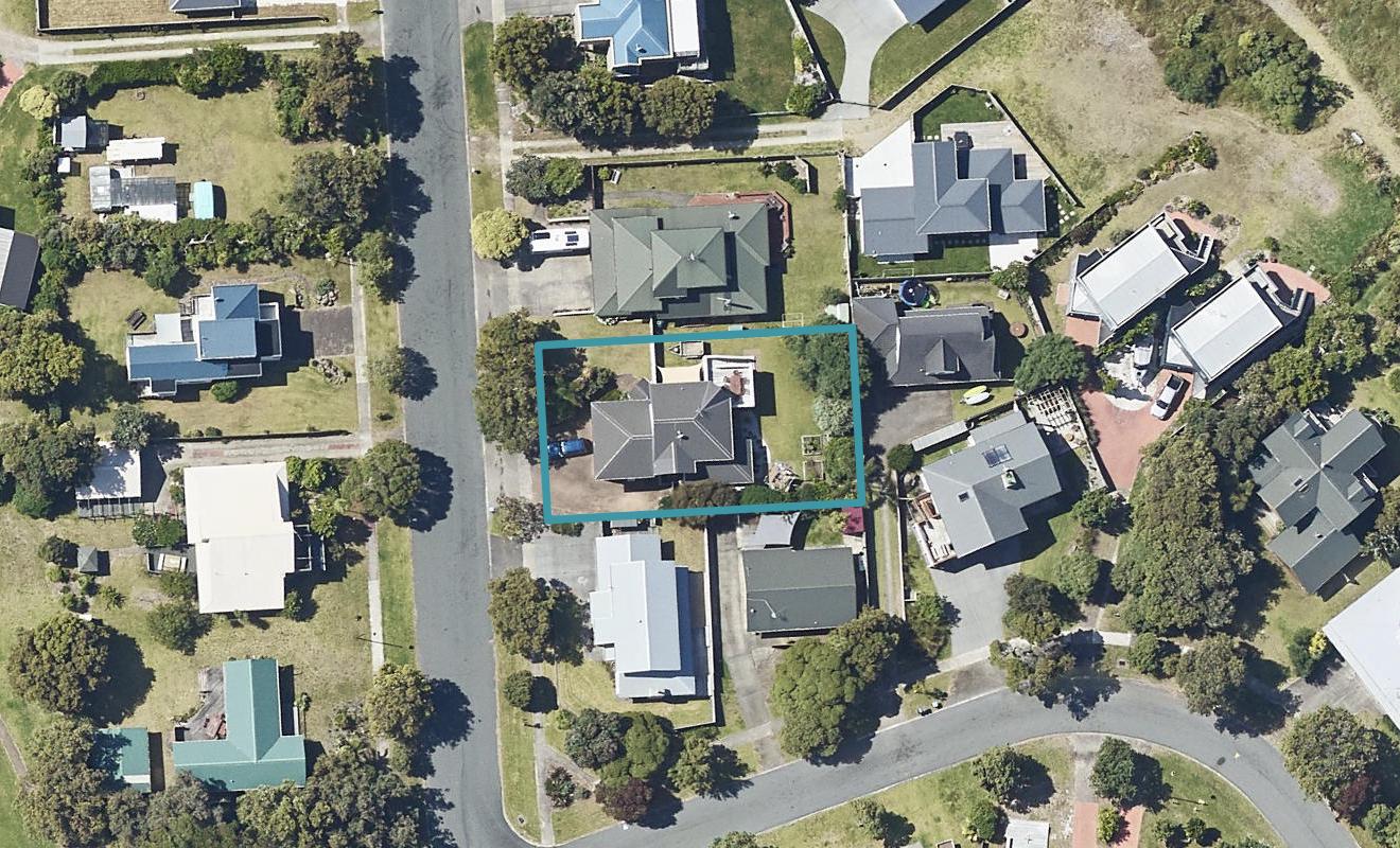 37 Papaunahi Road, Bowentown, Katikati - Carousel 1