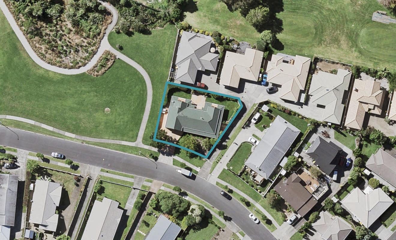 43 WEST FAIRWAY, Golflands, Auckland - Carousel 1