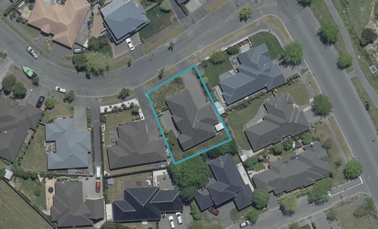 3 Amoka Crescent, Parklands, Christchurch - Carousel 1