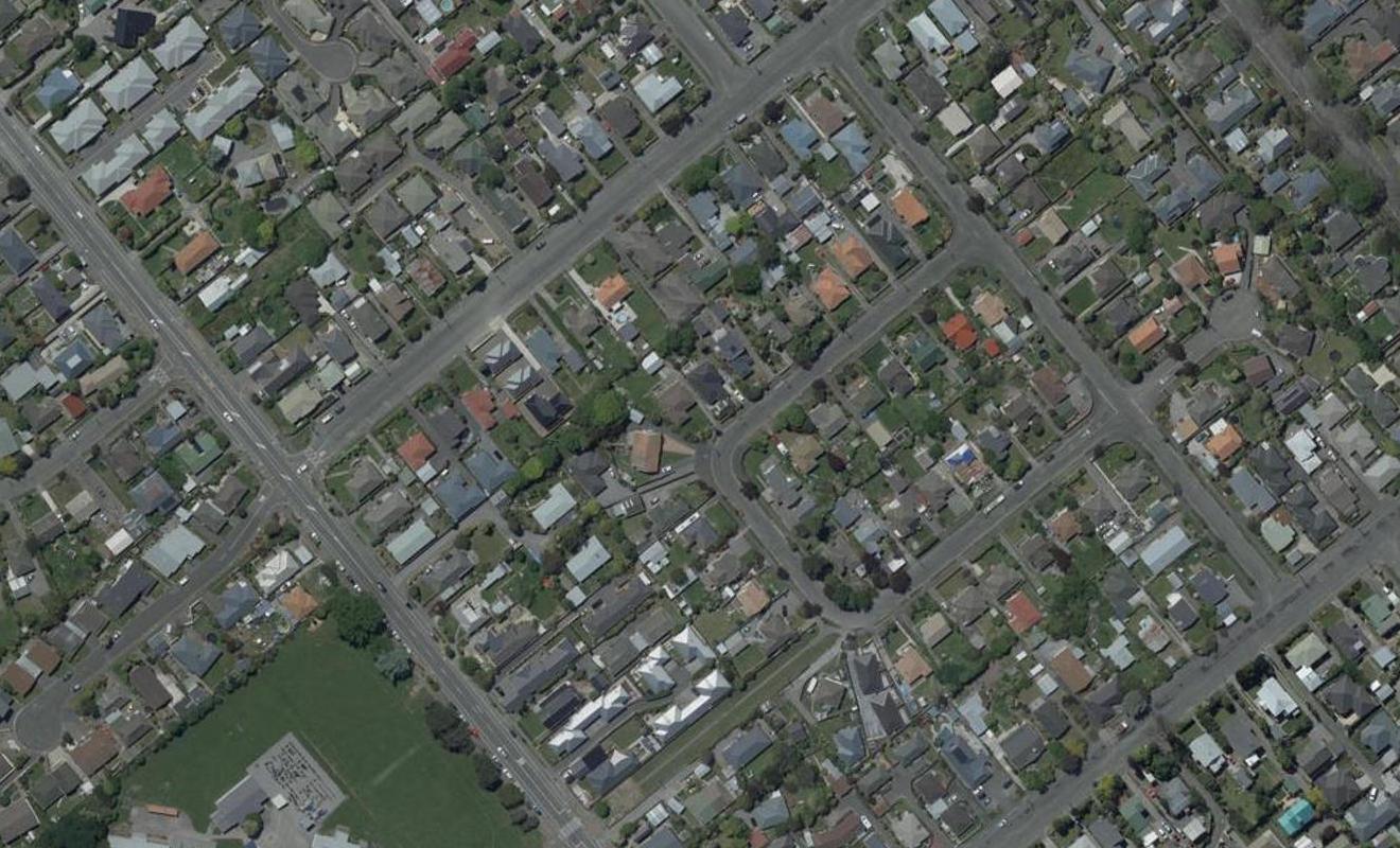 43 Winsor Crescent, Spreydon, Christchurch - Carousel 1