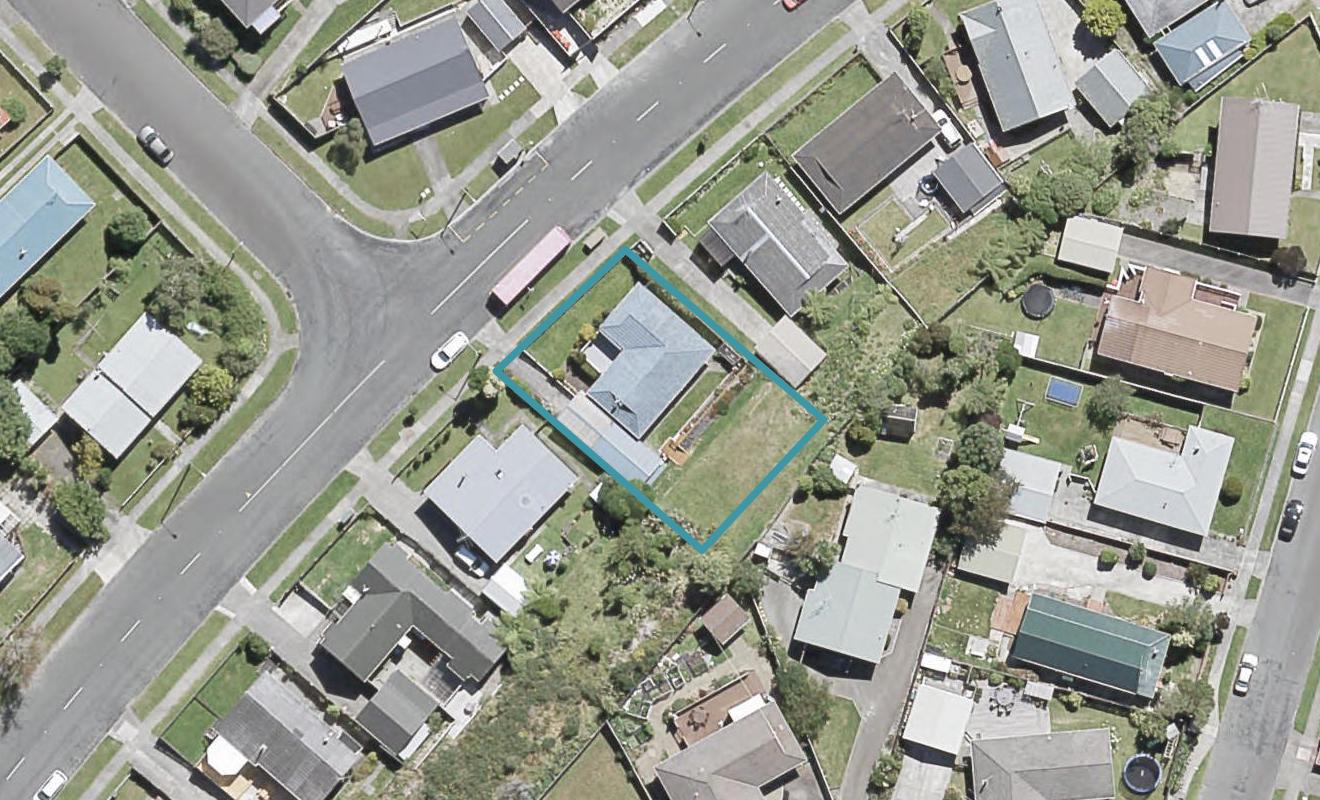 246 Major Drive, Kelson, Lower Hutt - Carousel 1