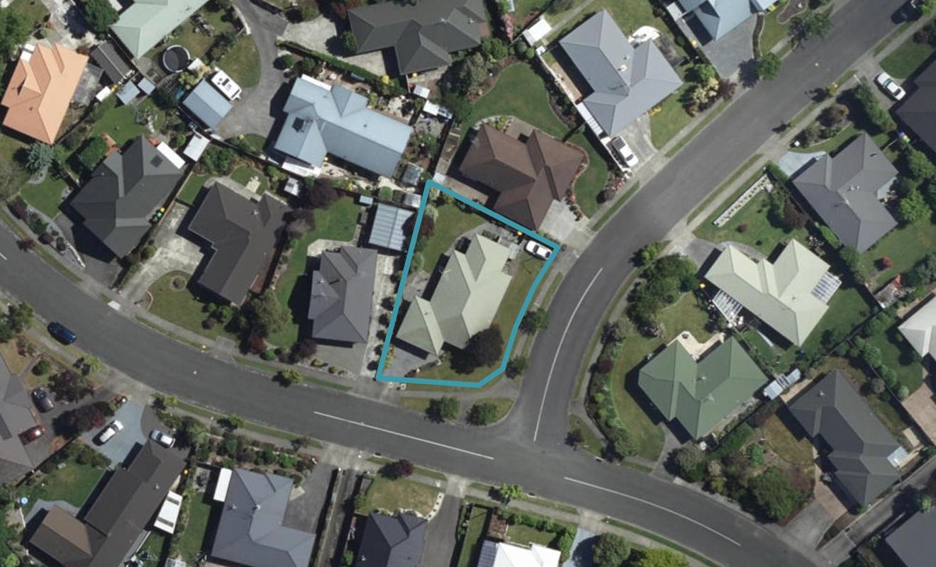 28 Arbor-Lea Avenue, Richmond - Carousel 1