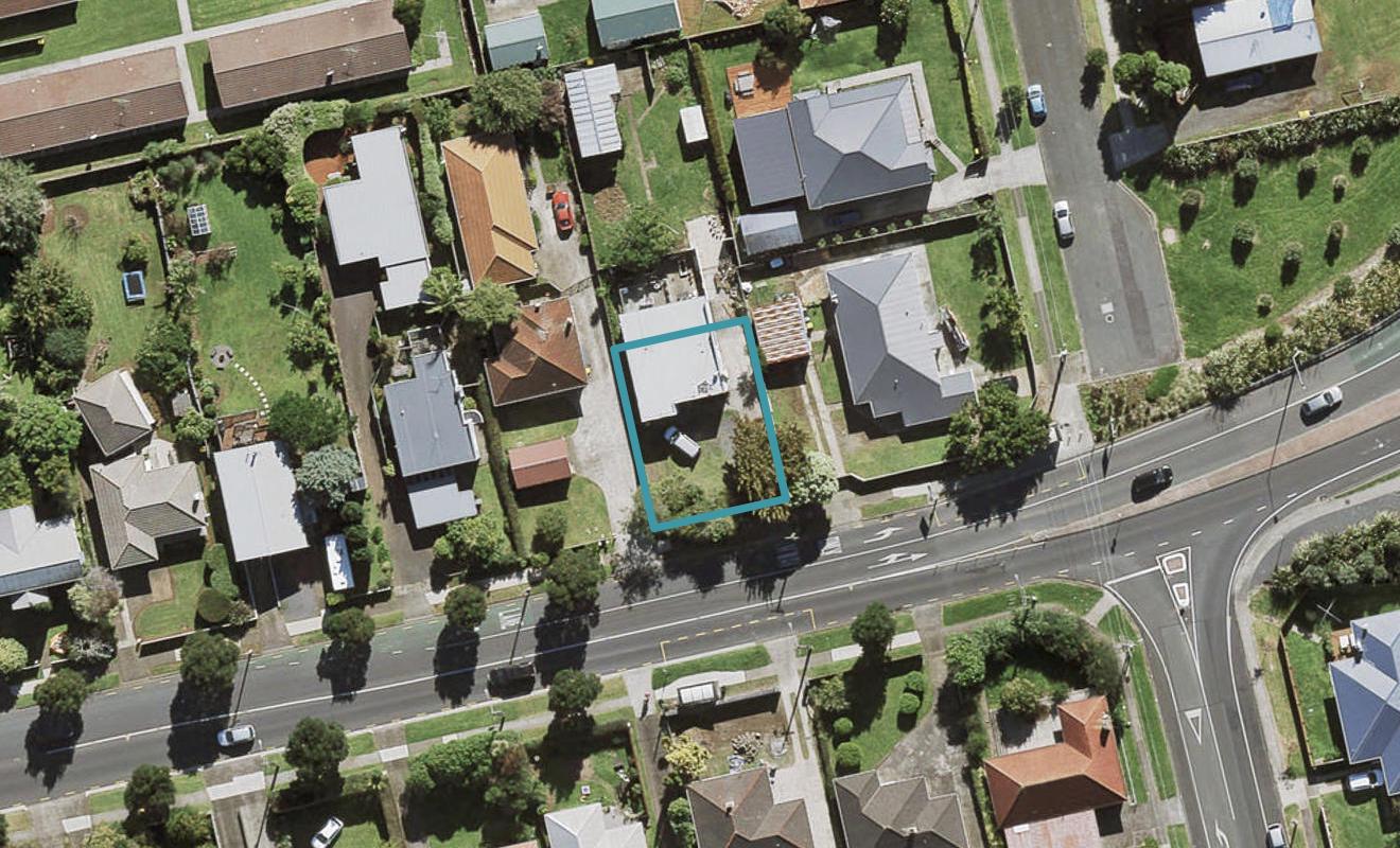 15A Rimu Road, Mangere Bridge, Auckland - Carousel 1