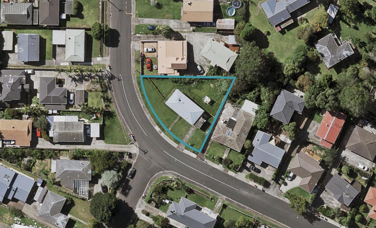 64 Boakes Road, Mount Wellington, Auckland - Carousel 1