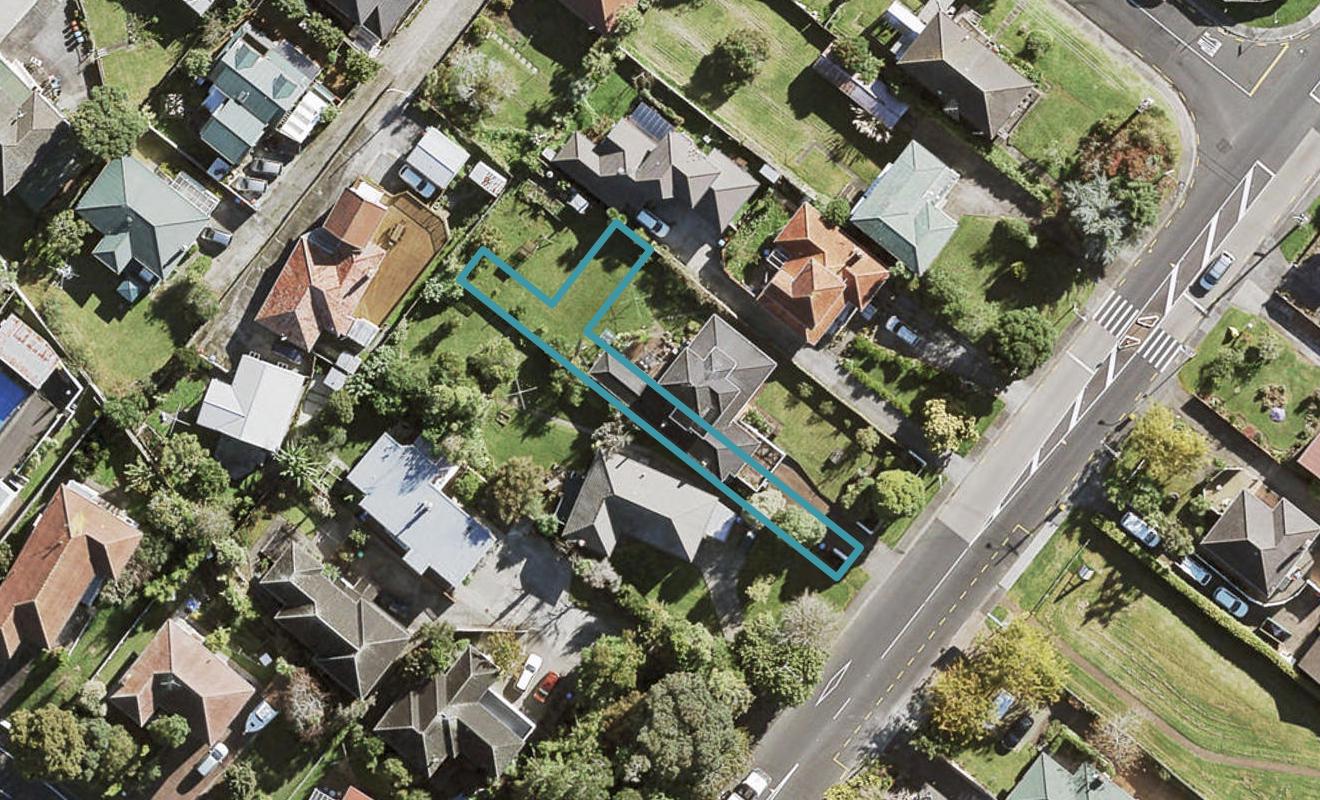 8/101 White Swan Road, Mount Roskill, Auckland - Carousel 1