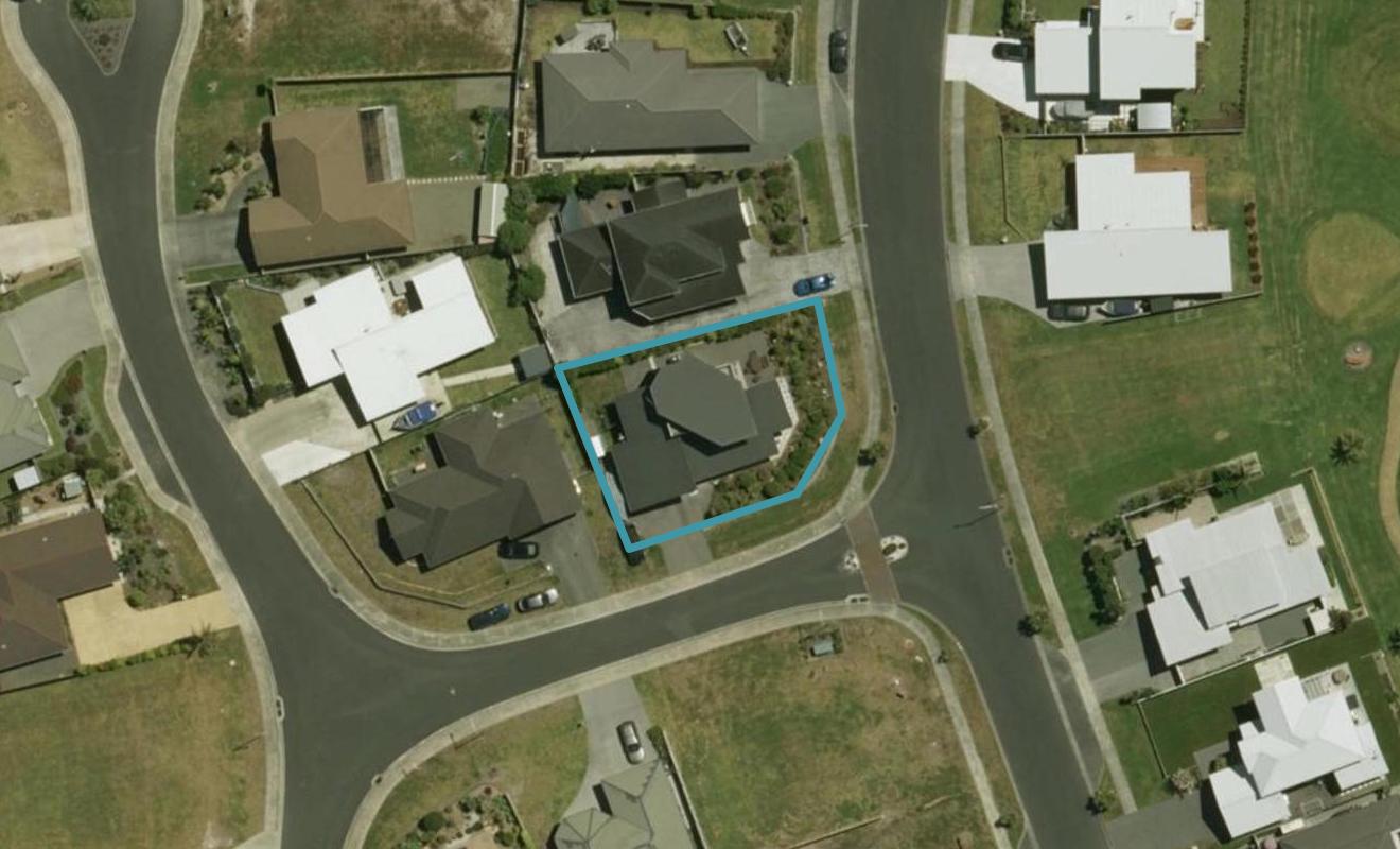24 Key West Drive, One Tree Point - Carousel 1