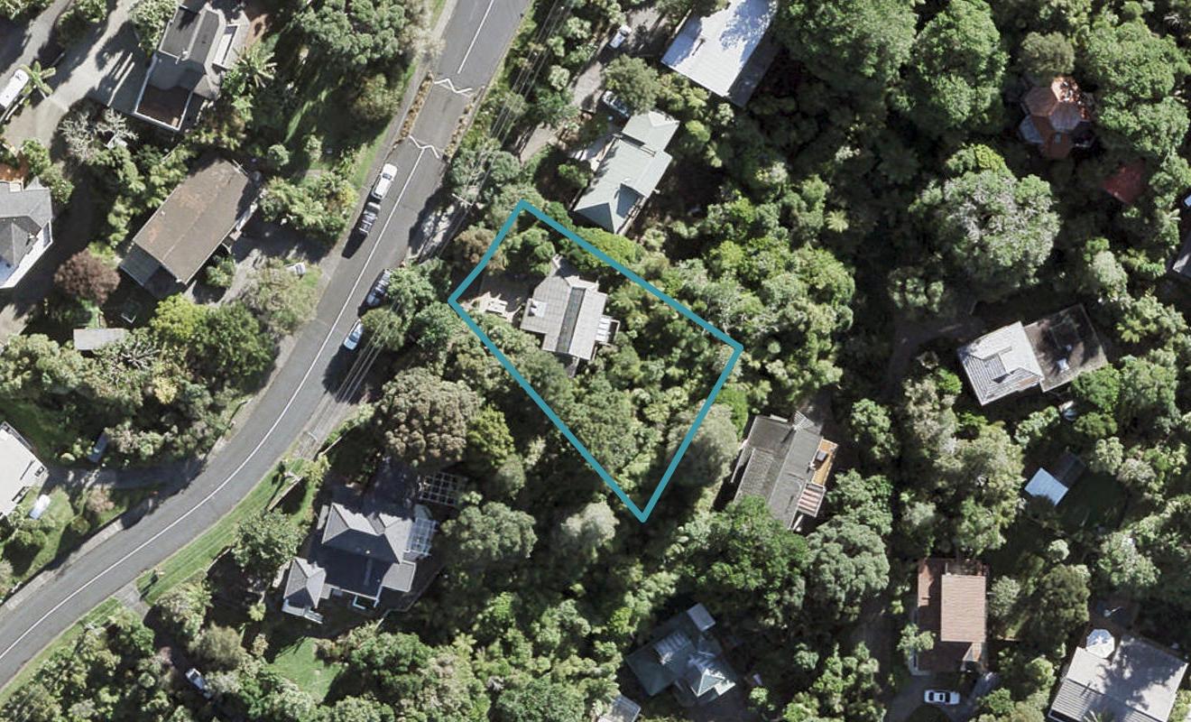 81 Woodlands Crescent, Browns Bay, Auckland - Carousel 1