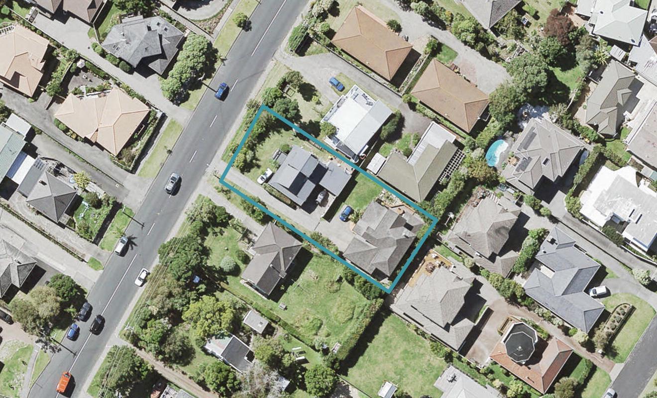 1/485 Beach Road, Murrays Bay, Auckland - Carousel 1