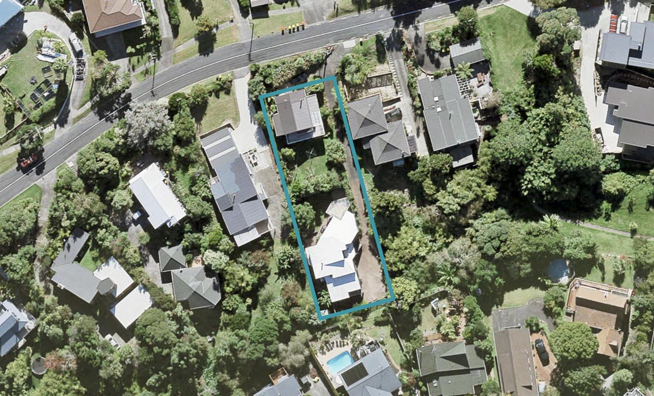 1/61 Hebron Road, Waiake, Auckland - Carousel 1