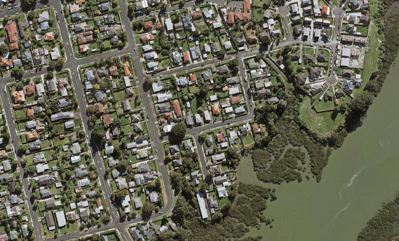 4 Waikare Road, Otahuhu, Auckland - Carousel 1