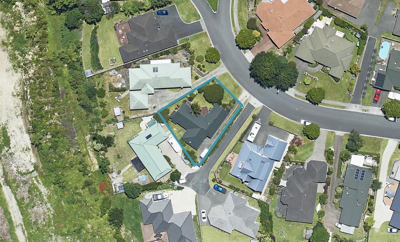 91 Stableford Drive, Pyes Pa, Tauranga - Carousel 1