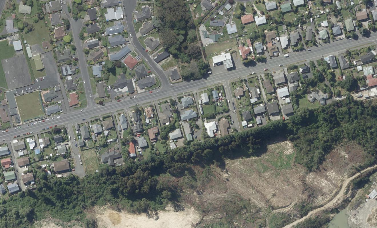 57B Main Road, Fairfield, Dunedin - Carousel 1