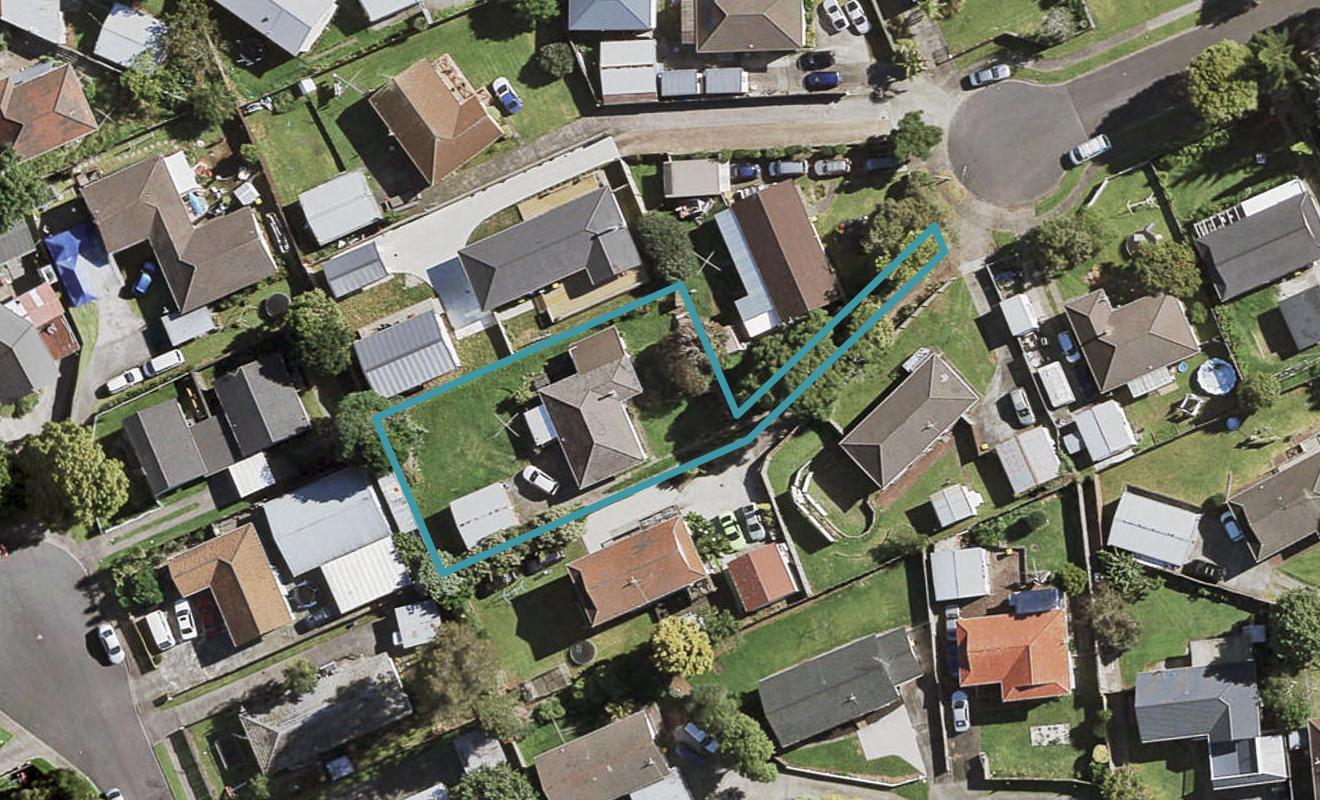 24 Benton Place, Manurewa, Auckland - Carousel 1