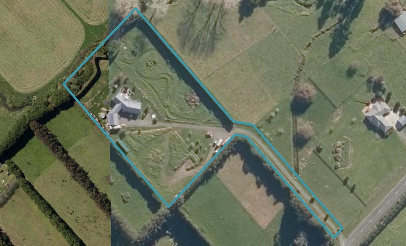 27 Main Road, Kauri - Carousel 1