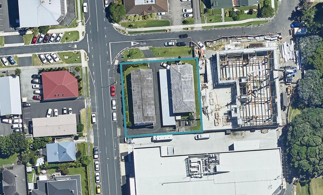 2/16 Park Street, Tauranga, Tauranga - Carousel 1